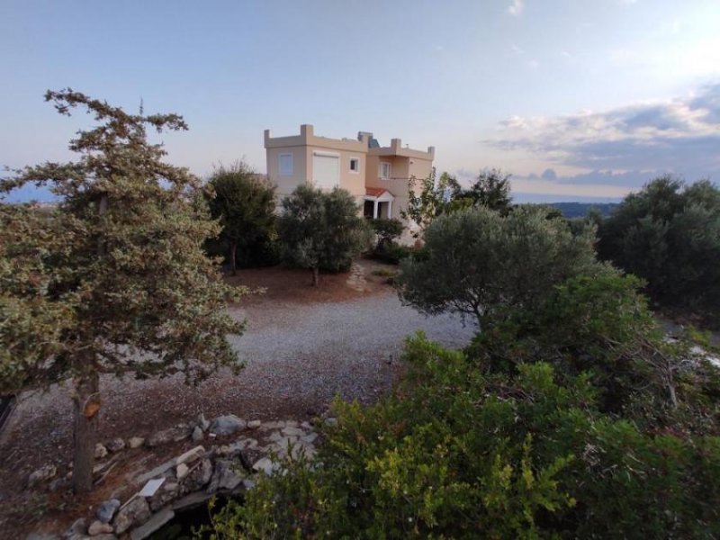 Atsipopoulo Kreta, Atsipopoulo: Schöne geräumige Villa mit Meerblick und Bergblick zu verkaufen Haus kaufen